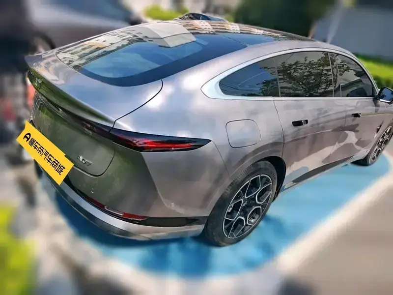 2025 Changan Qiyuan A07 с пробегом 600 км