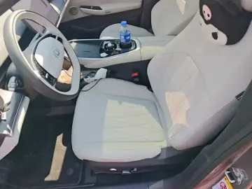 2025 Changan Qiyuan A07 с пробегом 600 км