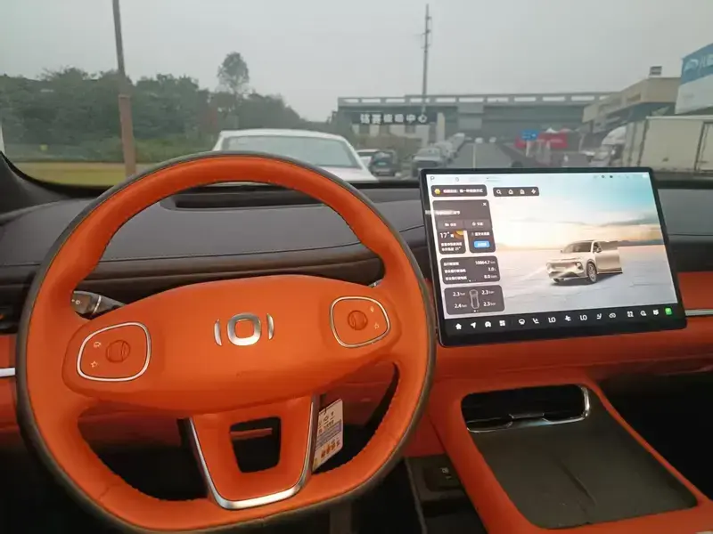 2025 Changan Qiyuan Q07 с пробегом 10 800 км