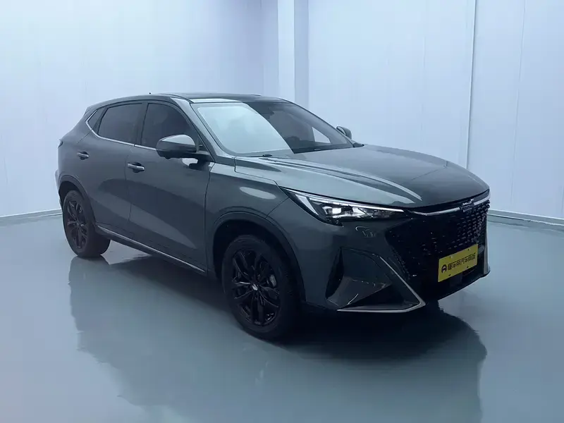 2023 Oshan X5 Plus с пробегом 17 200 км