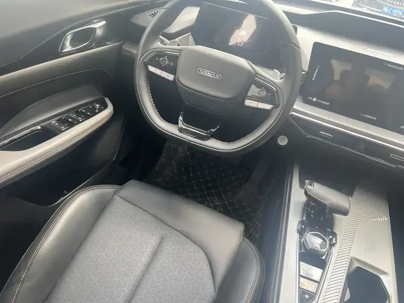 2023 Oshan Z6 с пробегом 17 000 км