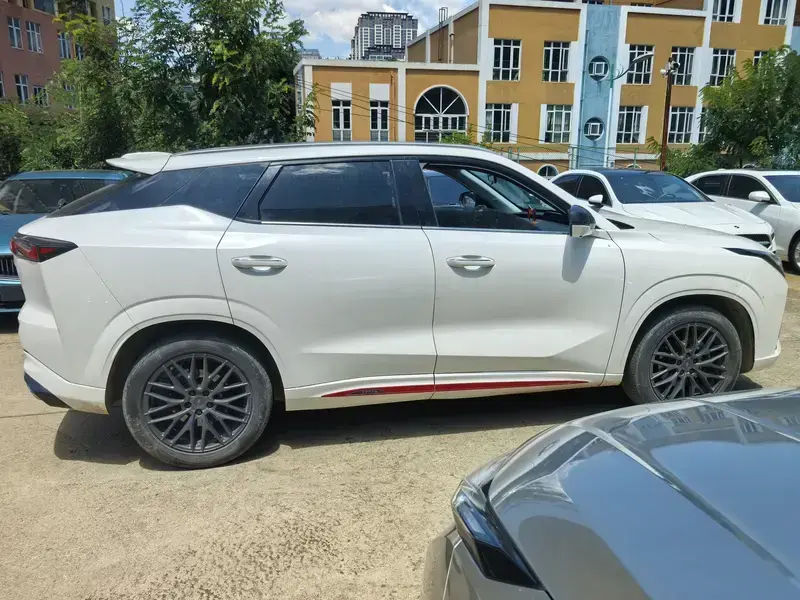2023 Oshan Z6 с пробегом 45 000 км