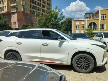 2023 Oshan Z6 с пробегом 45 000 км