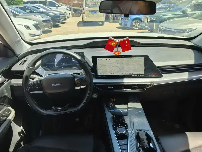 2023 Oshan Z6 с пробегом 45 000 км