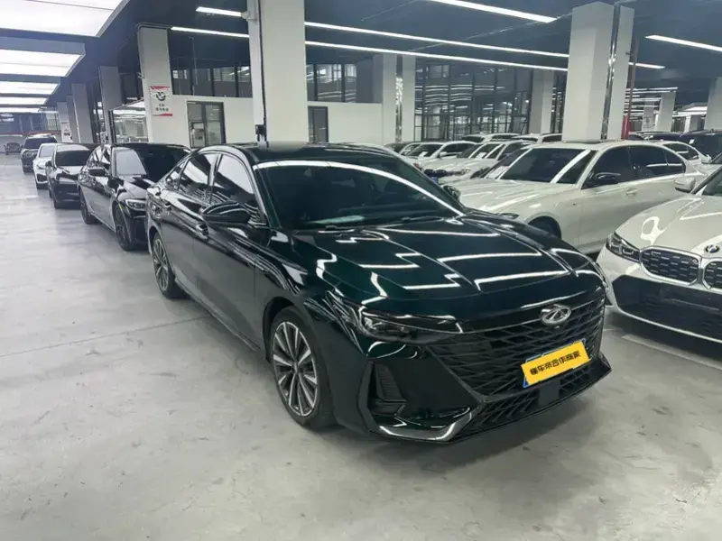 2023 Chery Arrizo 8 с пробегом 24 000 км