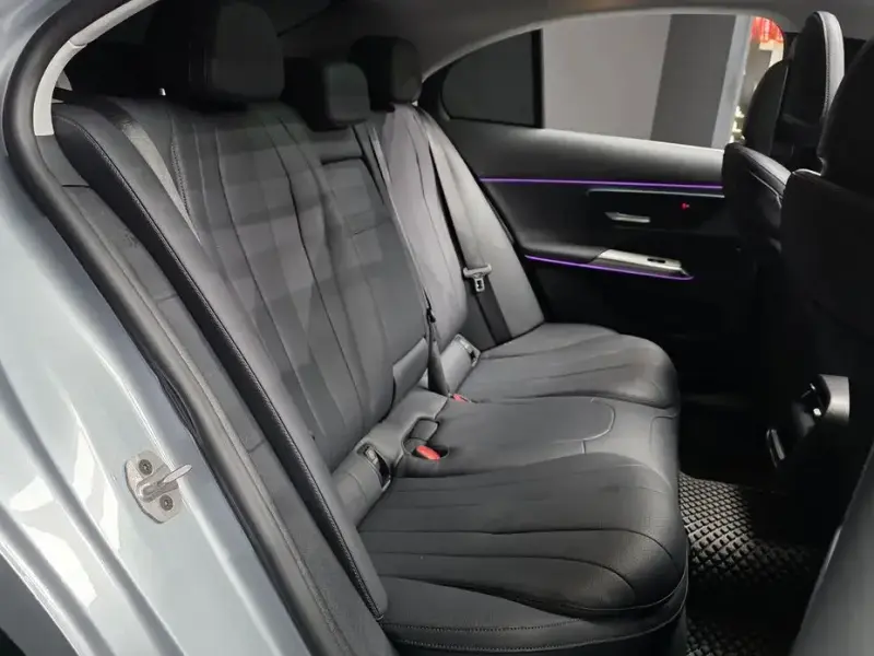 2024 Mercedes-Benz E-Класс с пробегом 15 533 км