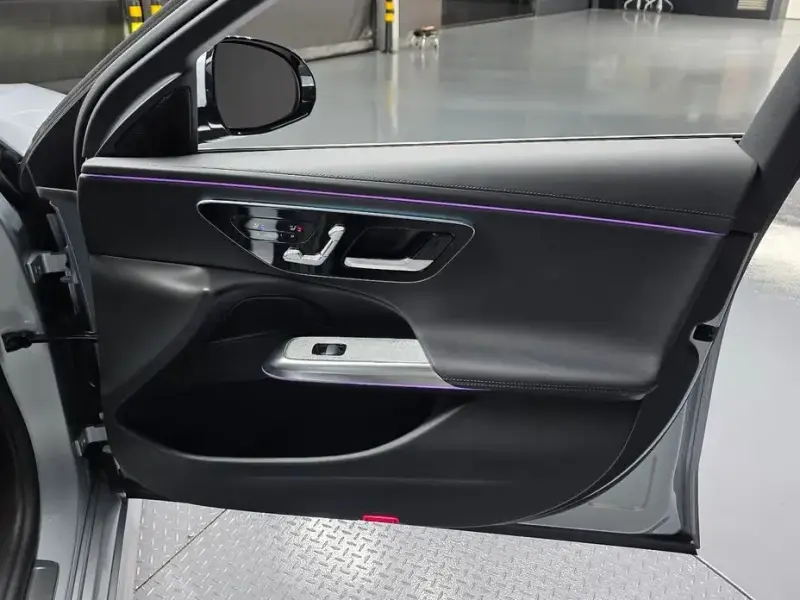 2024 Mercedes-Benz E-Класс с пробегом 15 533 км