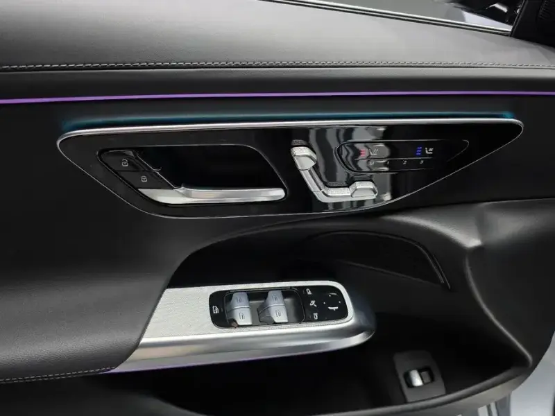 2024 Mercedes-Benz E-Класс с пробегом 15 533 км