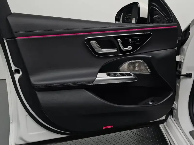 2025 Mercedes-Benz E-Класс с пробегом 5 678 км