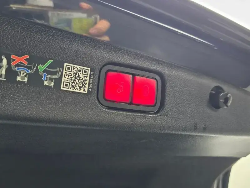 2024 Mercedes-Benz E-Класс с пробегом 65 866 км