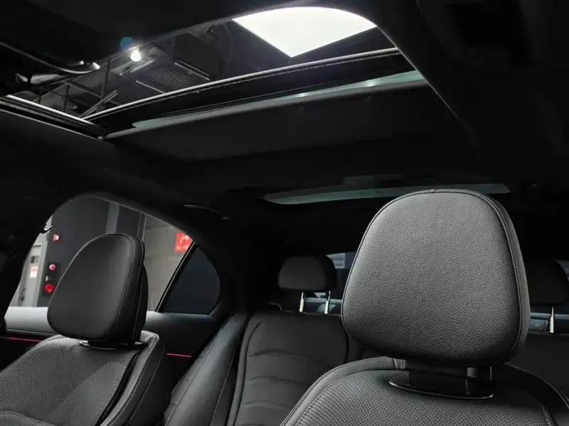 2025 Mercedes-Benz E-Класс с пробегом 4 042 км