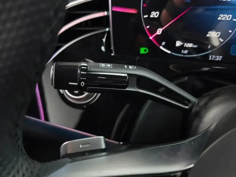 2025 Mercedes-Benz E-Класс с пробегом 4 042 км