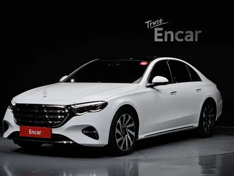 2025 Mercedes-Benz E-Класс с пробегом 12 863 км