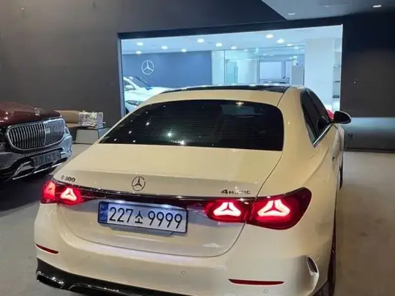 2024 Mercedes-Benz E-Класс с пробегом 23 000 км