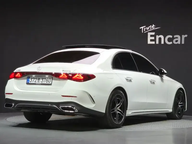 2026 Mercedes-Benz E-Класс с пробегом 5 653 км