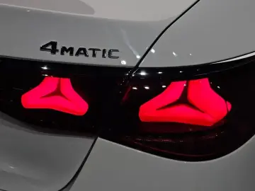 2025 Mercedes-Benz E-Класс с пробегом 16 440 км