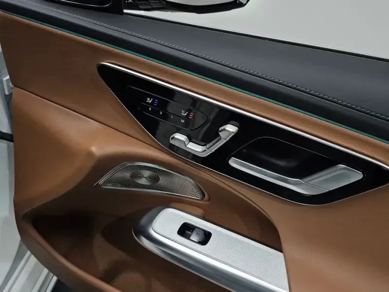 2025 Mercedes-Benz E-Класс с пробегом 16 440 км