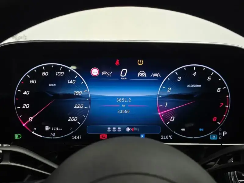 2024 Mercedes-Benz E-Класс с пробегом 33 656 км