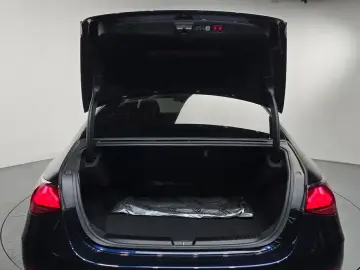 2024 Mercedes-Benz E-Класс с пробегом 33 656 км