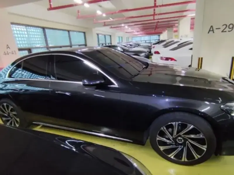 2024 Mercedes-Benz E-Класс с пробегом 35 053 км