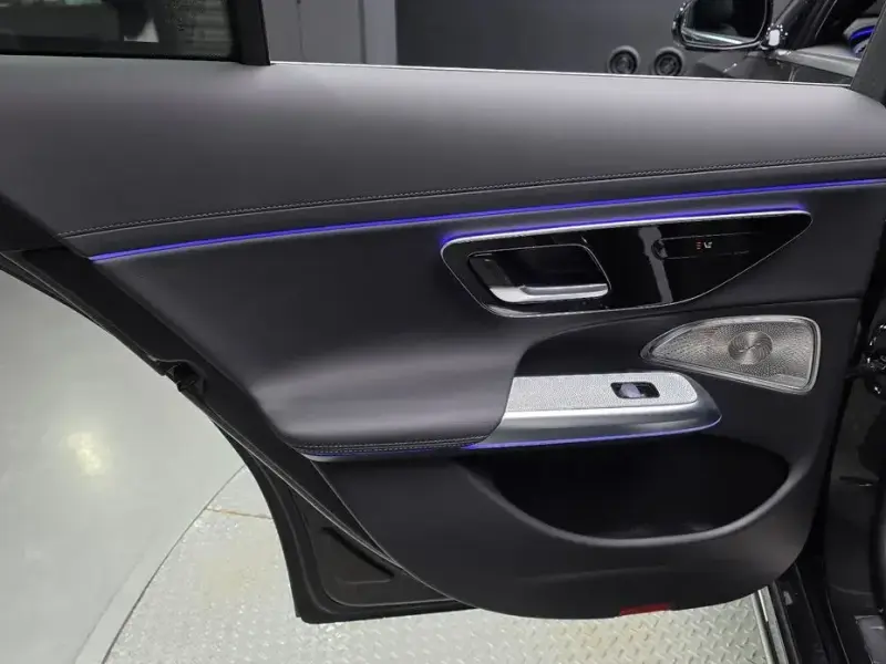 2024 Mercedes-Benz E-Класс с пробегом 30 388 км