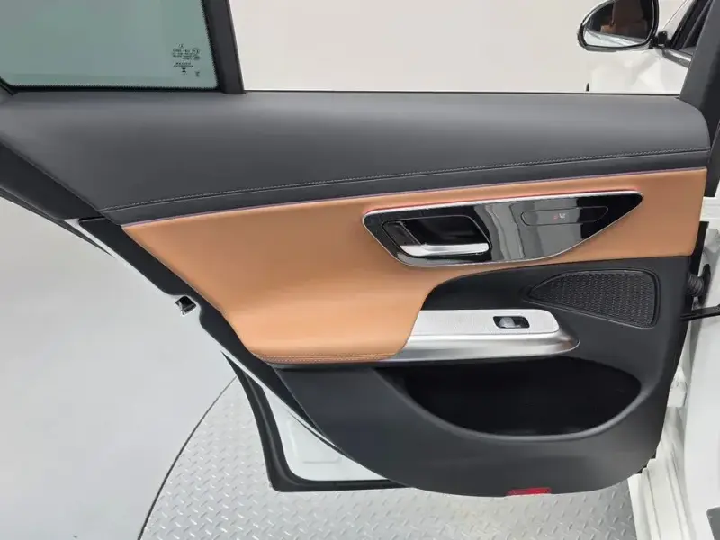 2024 Mercedes-Benz E-Класс с пробегом 56 123 км