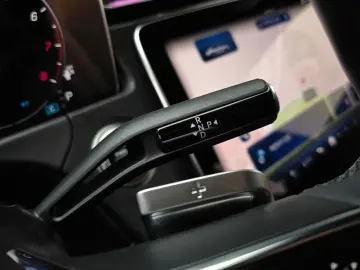 2025 Mercedes-Benz E-Класс с пробегом 14 479 км