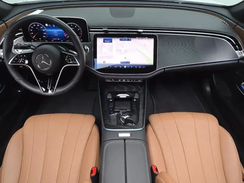 2025 Mercedes-Benz E-Класс с пробегом 13 181 км