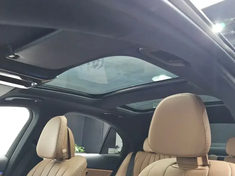 2025 Mercedes-Benz E-Класс с пробегом 11 291 км
