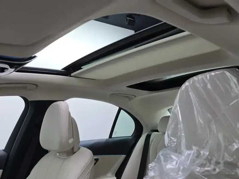 2025 Mercedes-Benz E-Класс с пробегом 2 537 км