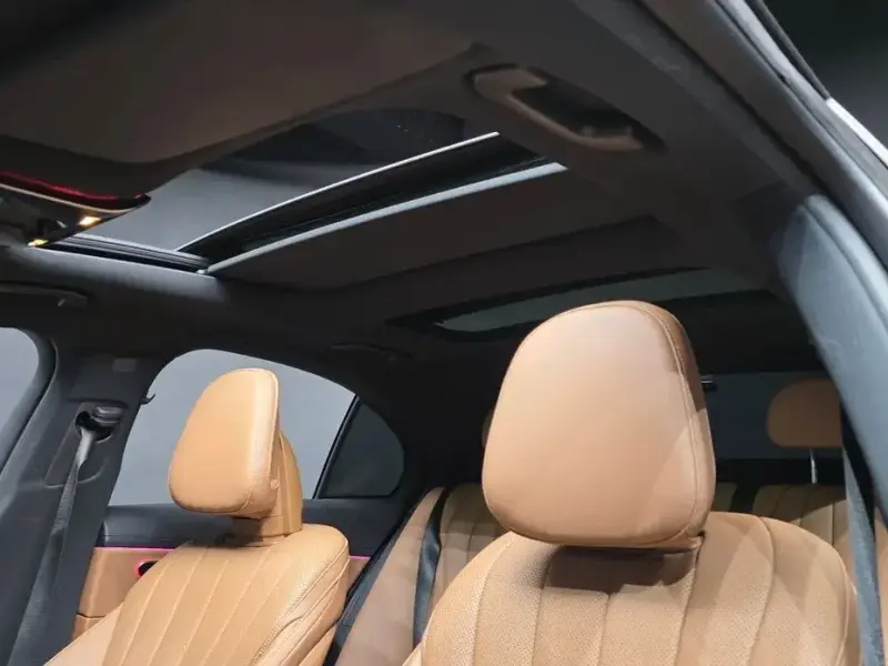 2024 Mercedes-Benz E-Класс с пробегом 25 647 км