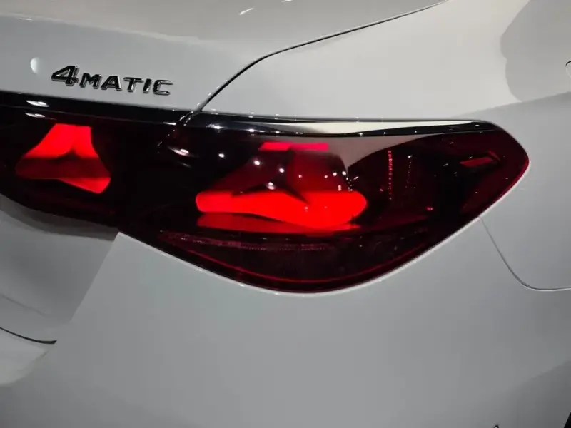 2026 Mercedes-Benz E-Класс с пробегом 1 170 км