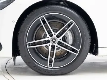 2025 Mercedes-Benz E-Класс с пробегом 1 959 км