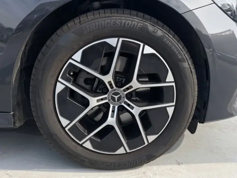 2026 Mercedes-Benz E-Класс с пробегом 6 182 км