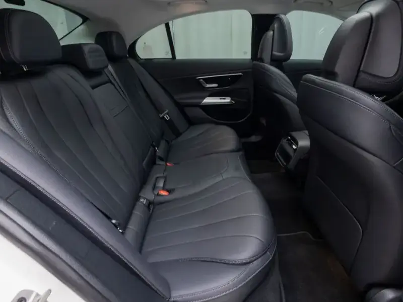 2025 Mercedes-Benz E-Класс с пробегом 14 535 км