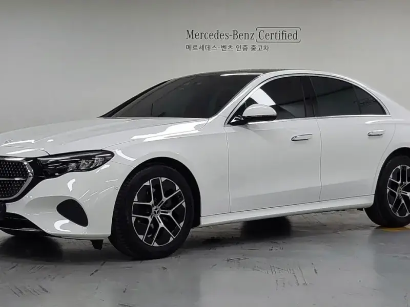2025 Mercedes-Benz E-Класс с пробегом 10 253 км