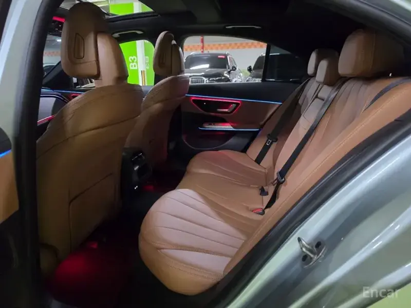 2025 Mercedes-Benz E-Класс с пробегом 11 158 км