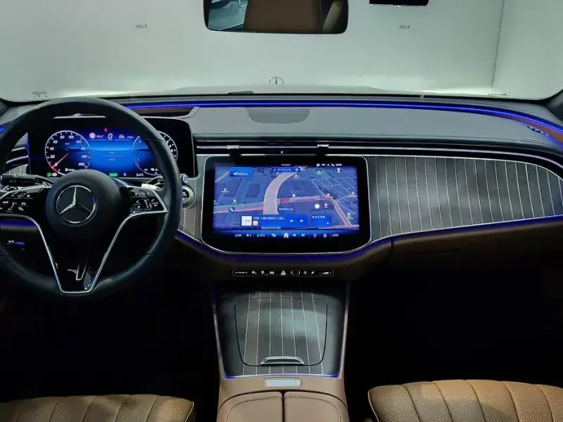 2026 Mercedes-Benz E-Класс с пробегом 5 020 км