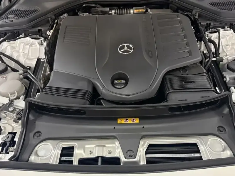 2026 Mercedes-Benz E-Класс с пробегом 4 621 км