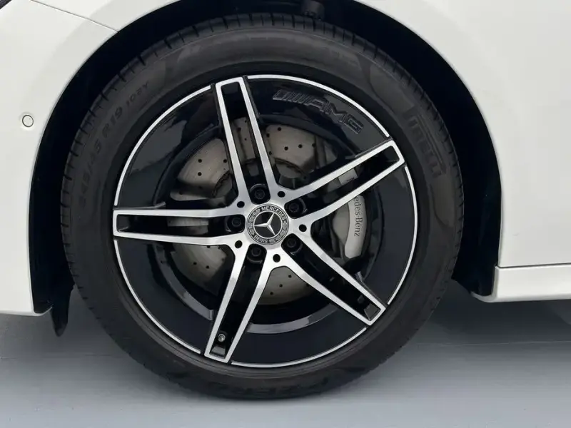 2026 Mercedes-Benz E-Класс с пробегом 1 663 км