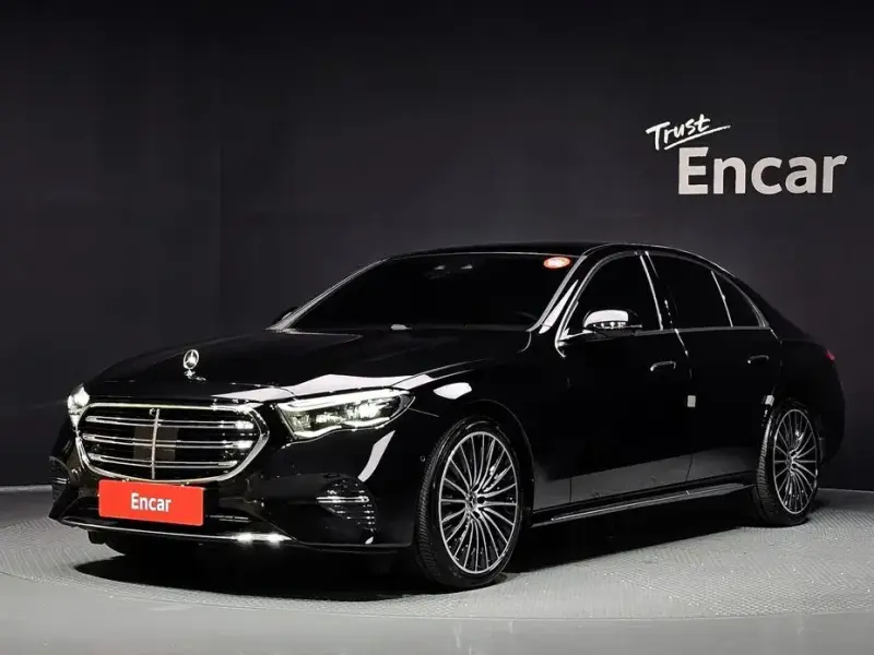 2024 Mercedes-Benz E-Класс с пробегом 24 673 км
