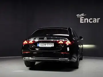 2024 Mercedes-Benz E-Класс с пробегом 24 673 км