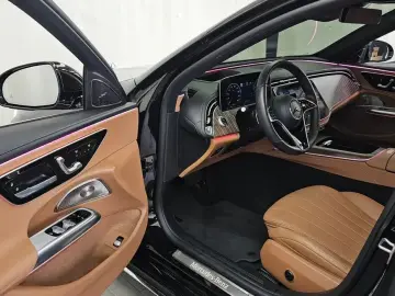 2024 Mercedes-Benz E-Класс с пробегом 24 673 км
