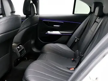 2024 Mercedes-Benz E-Класс с пробегом 20 220 км