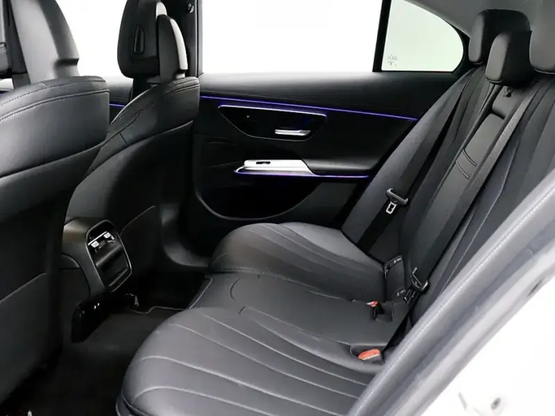 2024 Mercedes-Benz E-Класс с пробегом 20 220 км