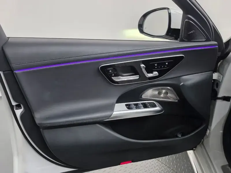 2024 Mercedes-Benz E-Класс с пробегом 33 992 км
