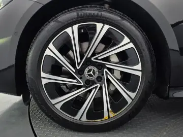 2024 Mercedes-Benz E-Класс с пробегом 37 904 км