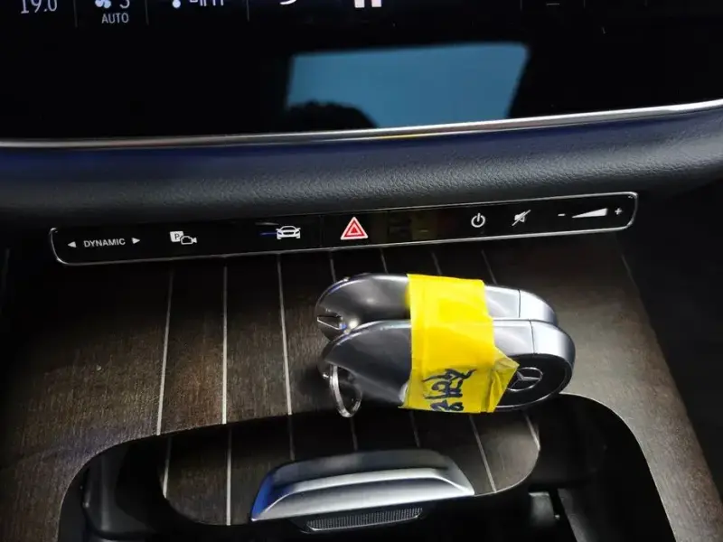 2024 Mercedes-Benz E-Класс с пробегом 37 904 км