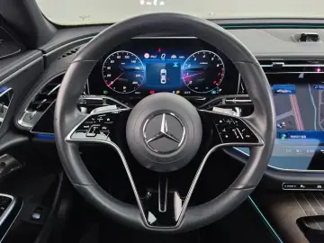 2024 Mercedes-Benz E-Класс с пробегом 37 904 км