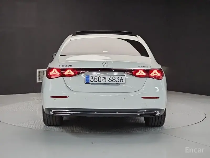 2025 Mercedes-Benz E-Класс с пробегом 32 782 км